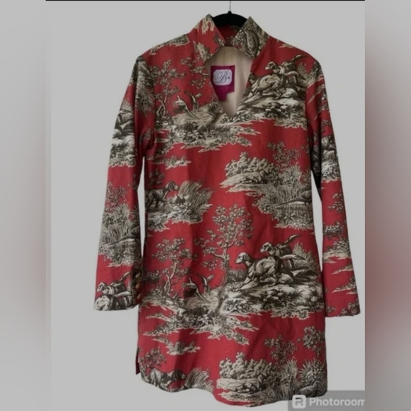 B the collection Tops - B THE COLLECTION Bird Dogs and Pheasants Print 100% Cotton Tunic Size S